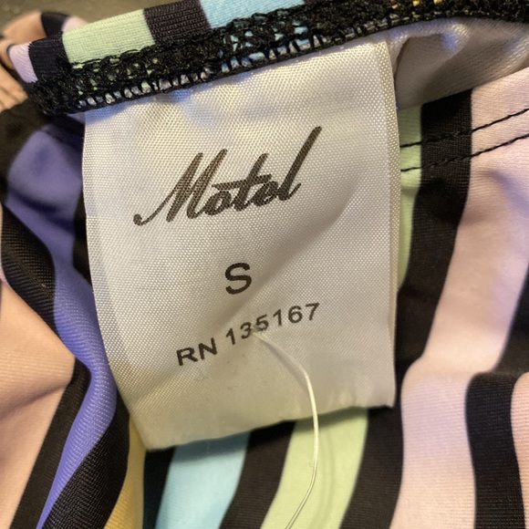 Retro style swimsuit. NWT - Picture 5 of 8